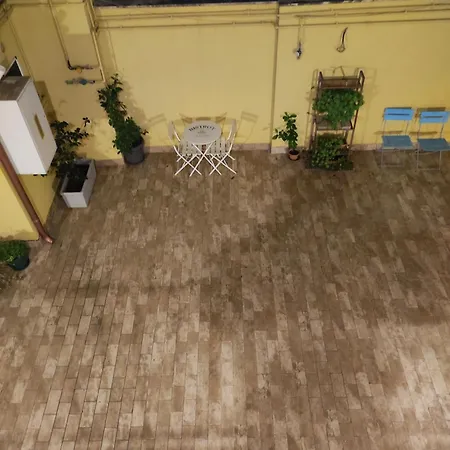 Roma Guest Houses Apartmán