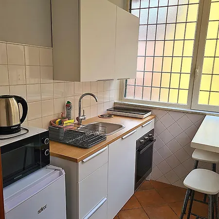 Roma Guest Houses *