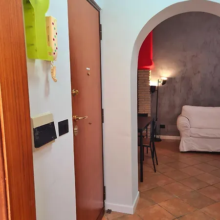 Roma Guest Houses *